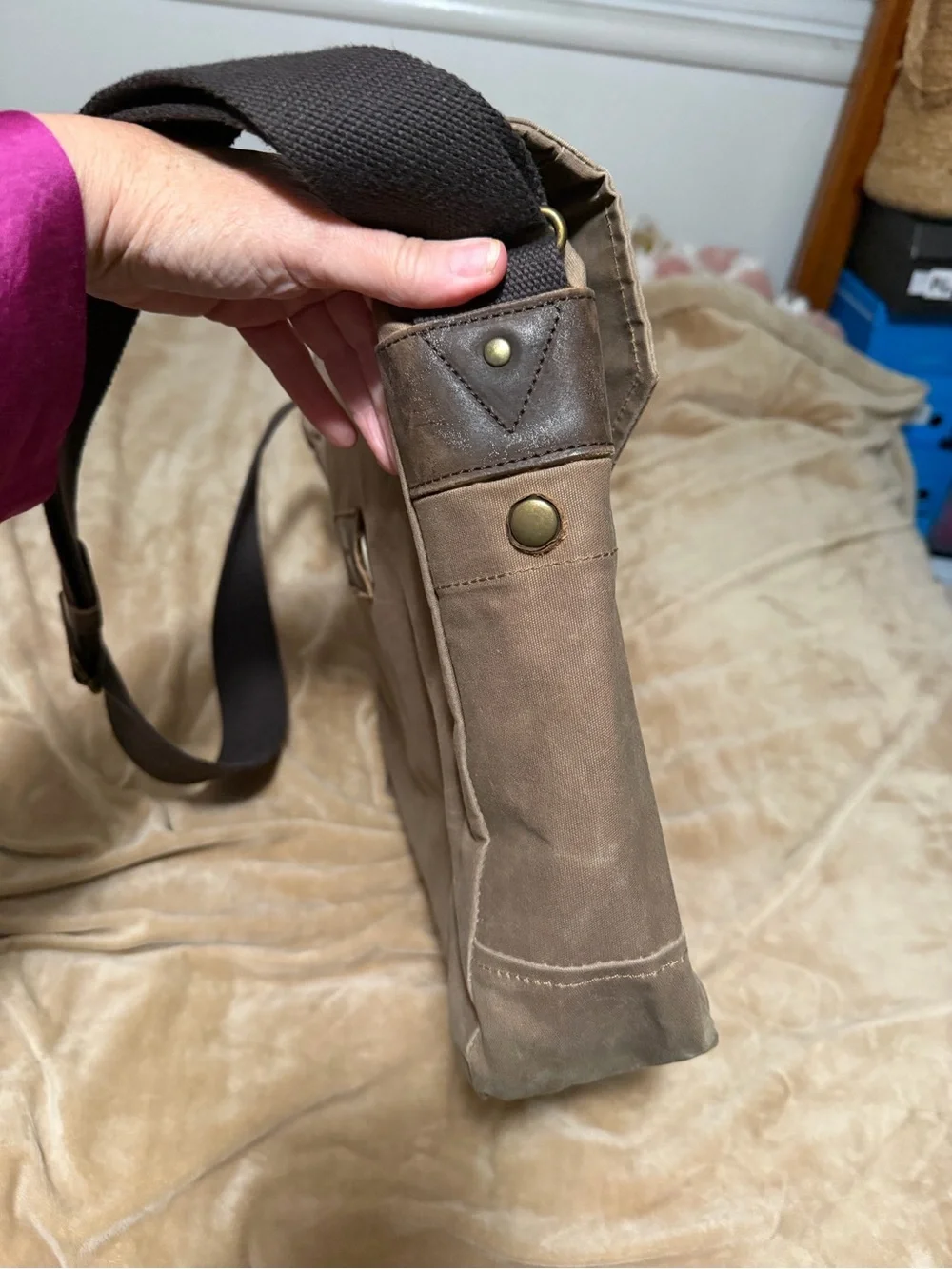 Property Of Men's Canvas & Leather Messenger Bag - Dark Brown